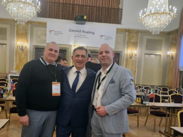 Zlatan Ranđelović s predsednikom ETU in Darkom Kadićem Zlatan Ranđelović s predsednikom ETU in Darkom Kadićem